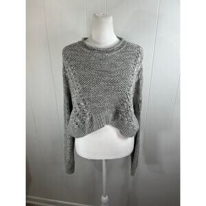 BDG from Urban Outfitters women’s size small cropped sweater in Size S.